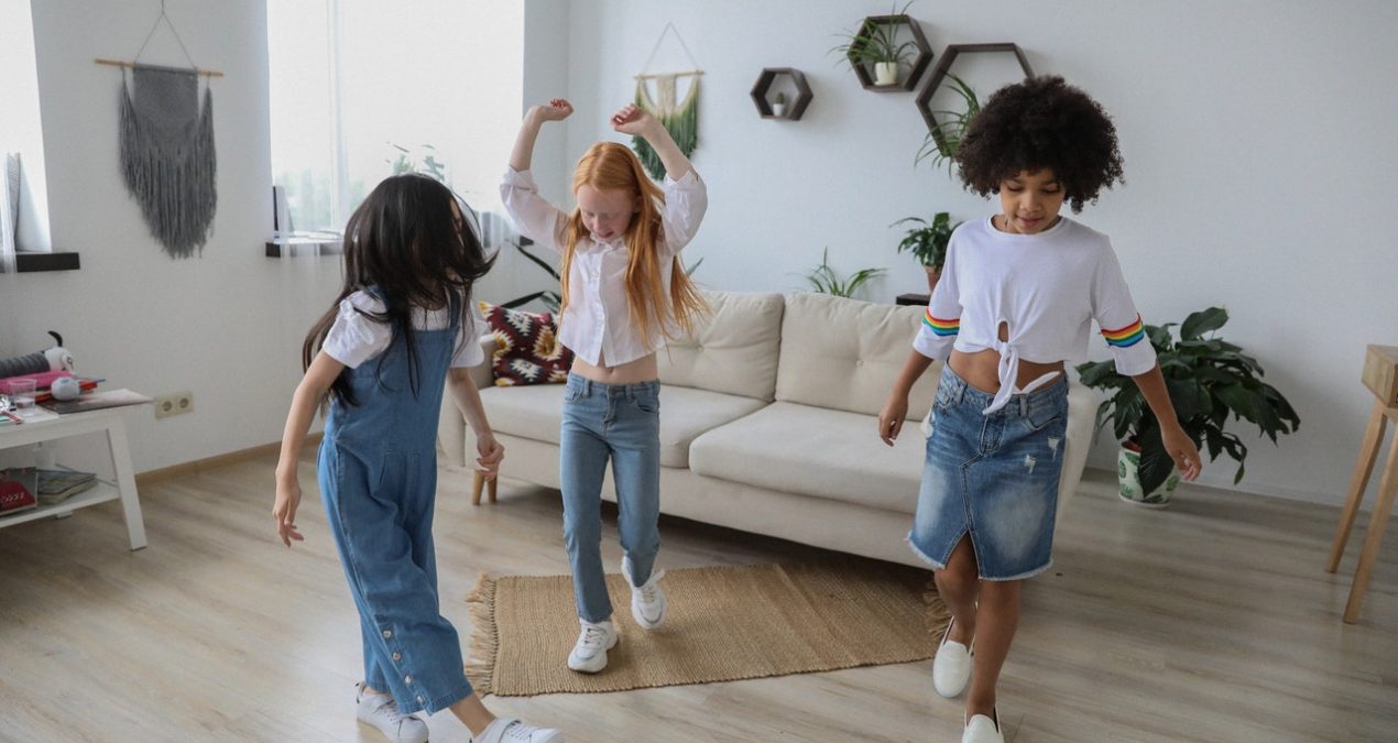 Tendance 2020 : Quels vêtements choisir pour sa fille ?